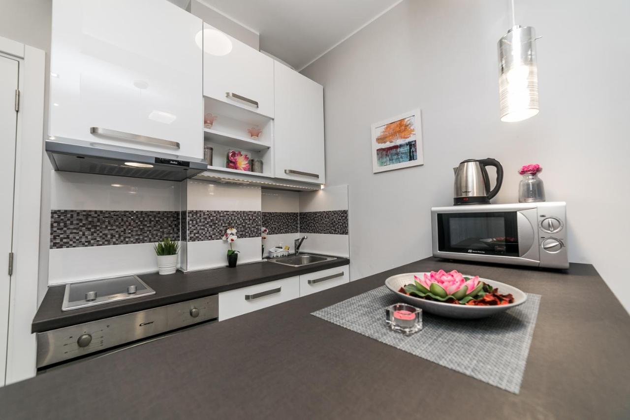 Ferienwohnung Gray Luxe Belgrad Exterior foto